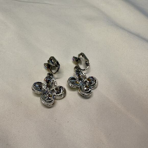 Aurora Borealis Crystal Clip On Earrings Vintage Silver Drop Flower Style - Picture 4 of 6